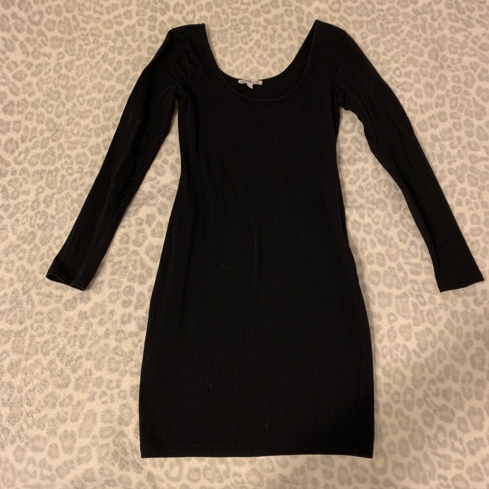 XS black long sleeve bodycon dress